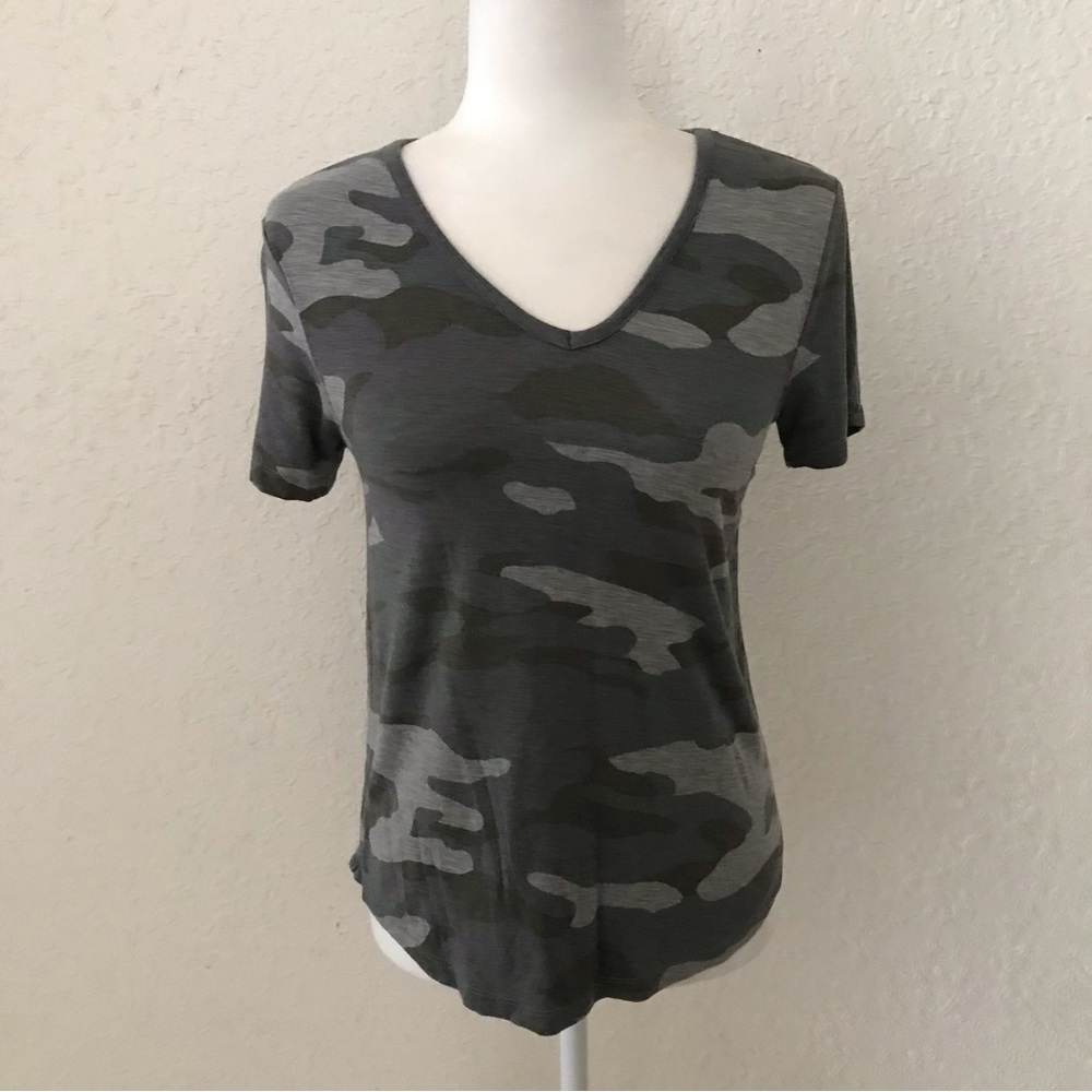 Embrace Life Small Beautiful Top